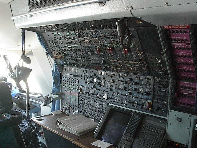 C-5 Fuel Controls